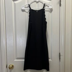 IZ Byer Women’s Elegant Black Scallop Sleeve Dress Medium